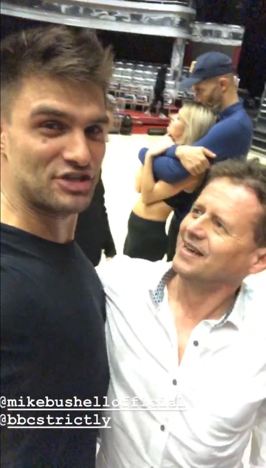  Nadiya Bychkova and David James were captured in an intimate embrace by dancer Aljaz Skorjanec on an Instagram story