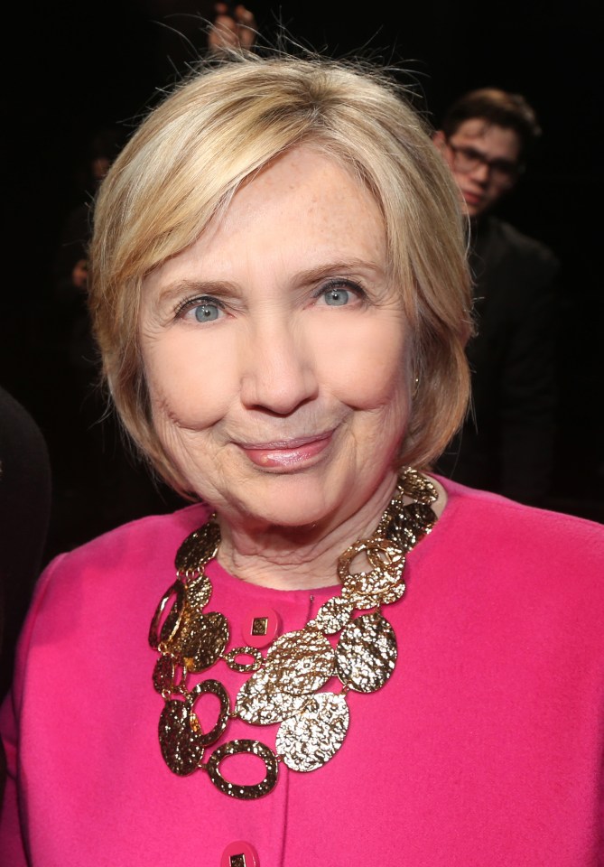  Hillary Clinton showed off a new look amid speculation she will run for President next year