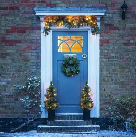  Smarten-up your front door with this festive four-piece