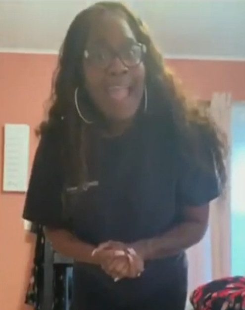 The mum let tip on a 40-minute video posted on Facebook Live