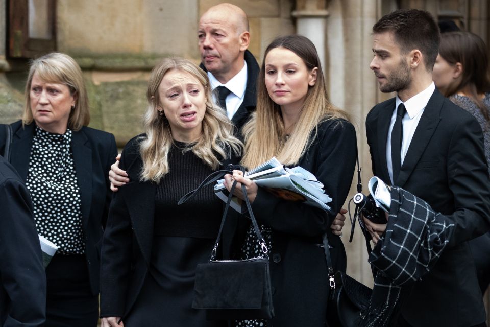  Jack's girlfriend leaving the emotional service this afternoon