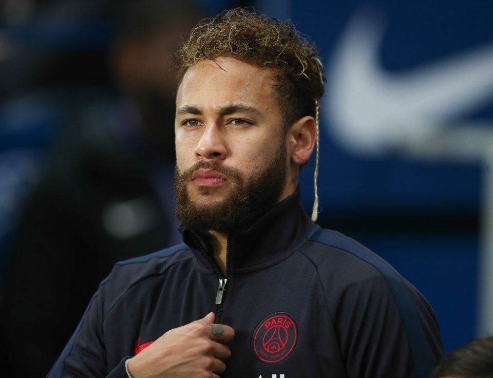  Barcelona are planning to re-sign Neymar using a transfer clause saving them £44m