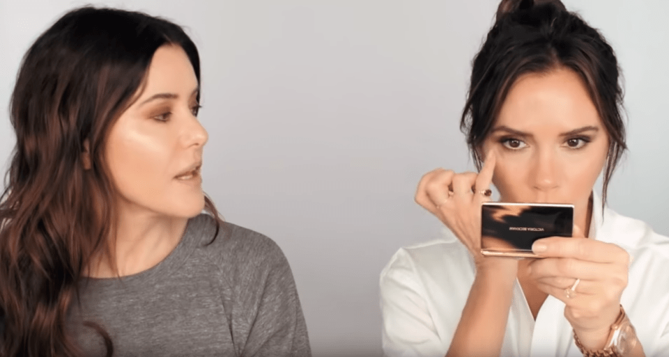  Victoria revealed that she uses a 'windscreen wiper technique' for applying her smokey eye