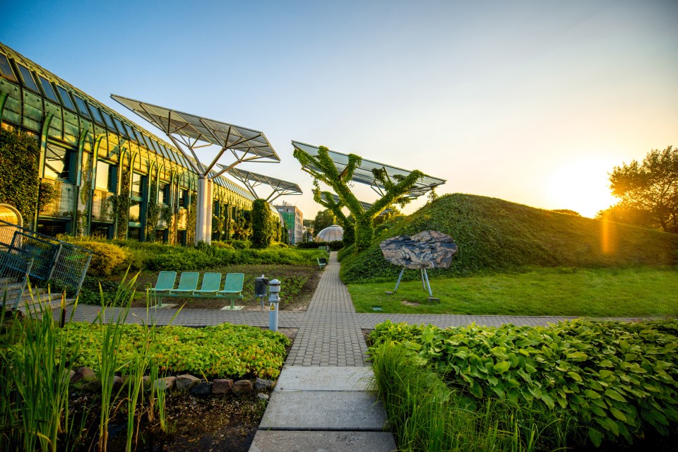 The Warsaw University Library has beautiful rooftop gardens