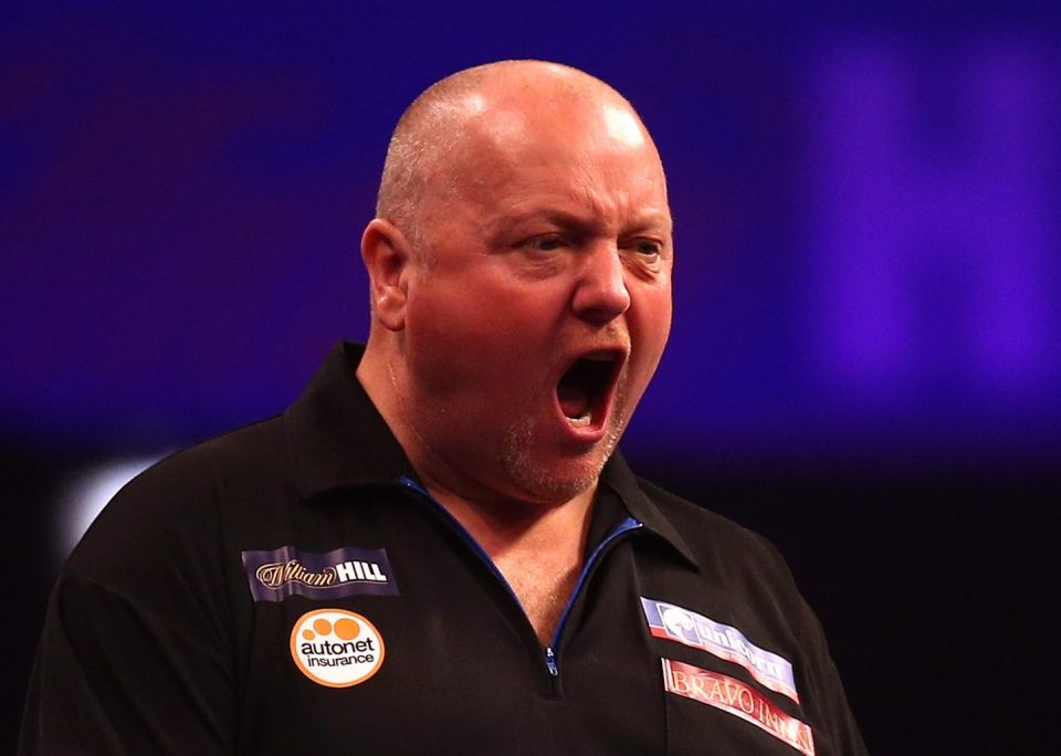  Andy Hamilton is not impressed with the way the BDO format is heading