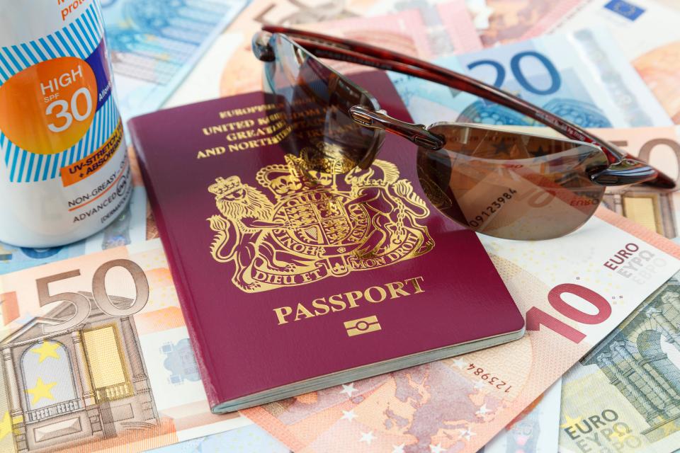  Take care of your travel insurance before going abroad