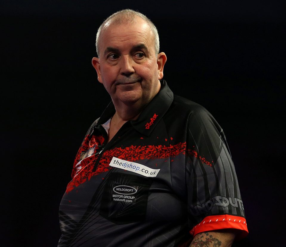  Legendary darts champion has enquired about a way back to the pro circuit