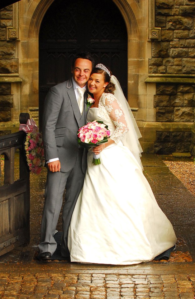  Ant McPartlin and Lisa Armstrong pictured on their wedding day on July 22, 2006