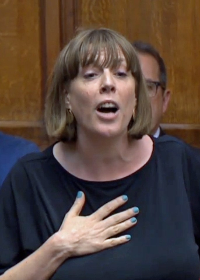  Jess Phillips needs to act like a politician, if she wants to be seen as one