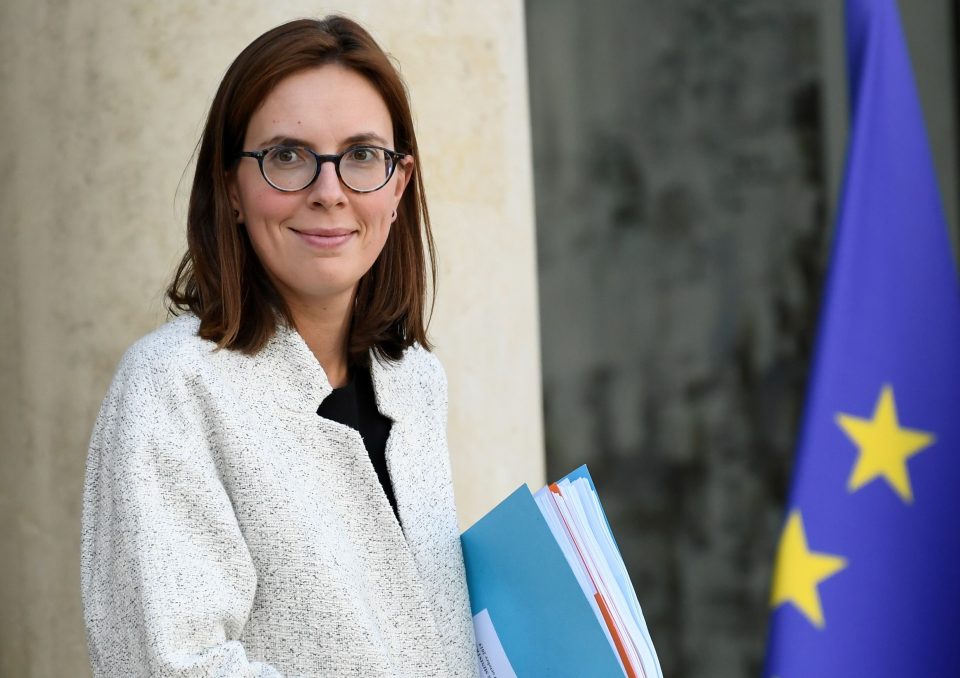  Emmanuel Macron's top Europe adviser Amelie de Montchalin warned the UK that the EU could take three years to negotiate a trade deal with the UK