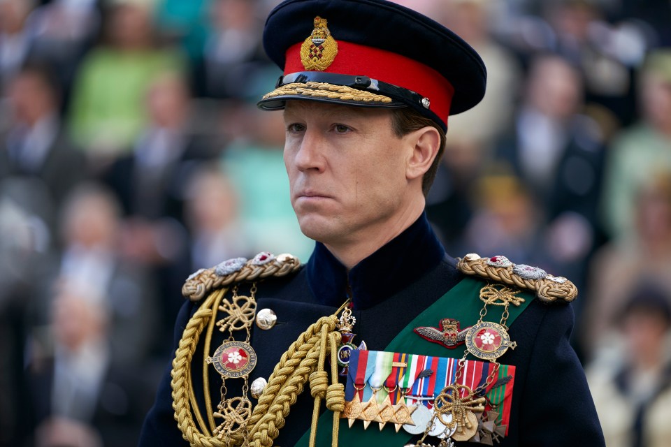  Tobias Menzies will play Prince Philip again