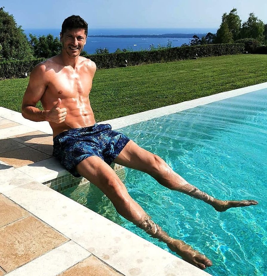  Lewandowski now flashes killer abs thanks to a diet enforced by his nutritionist wife Anna