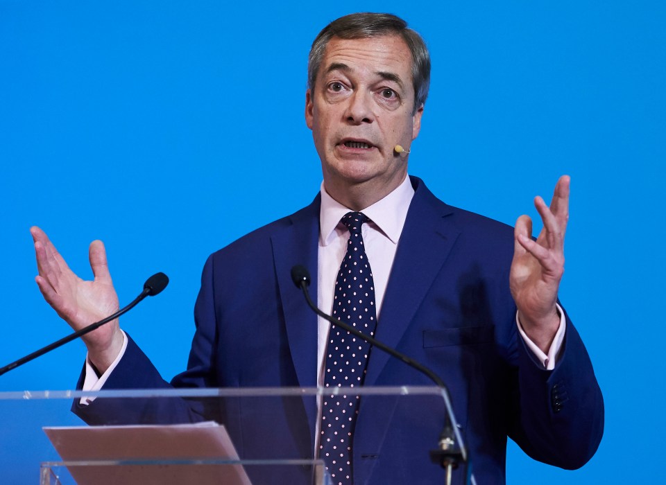  Nigel Farage hailed the news that a party can be held to mark Brexit day in Parliament square