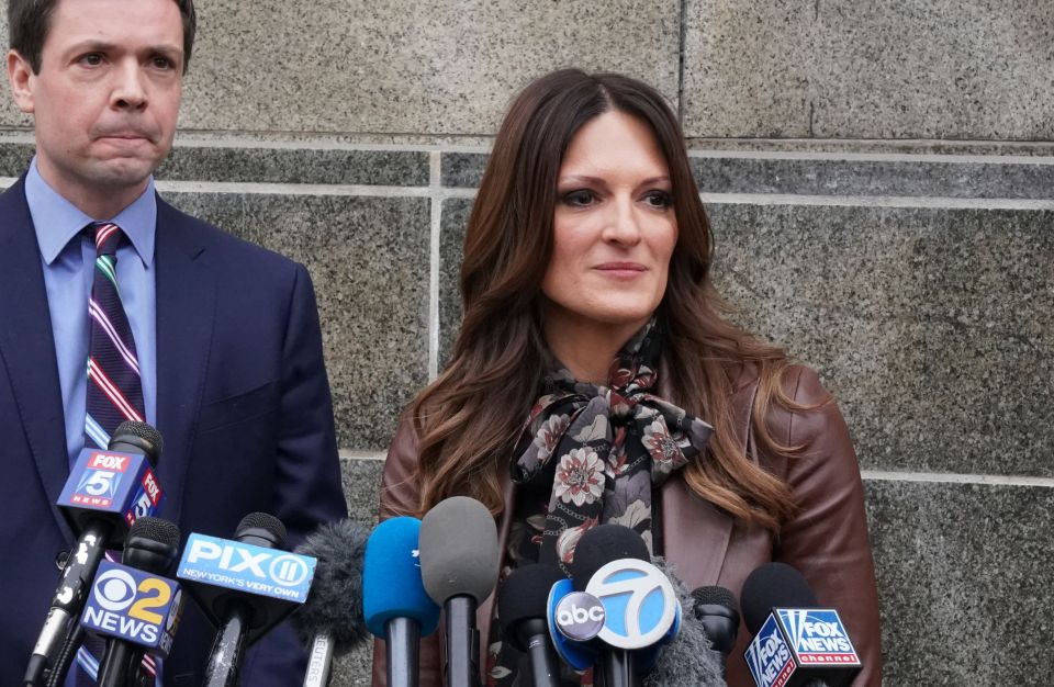  Harvey Weinstein's lawyer, Donna Rotunno, speaking to the media outside Manhattan Criminal Court following a bail hearing in December