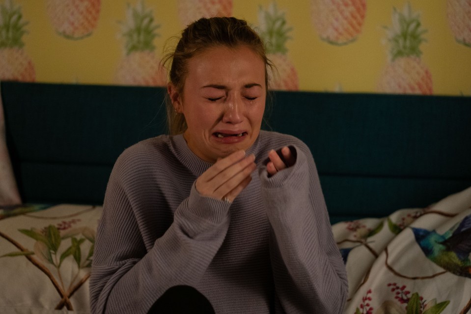  Louise has been struggling with her guilt after stitching Keanu up for his murder in EastEnders