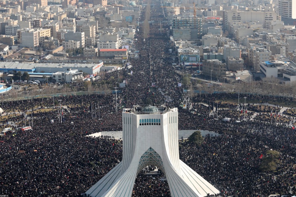  A million people turned out in Tehran yesterday to pay tribute to the general