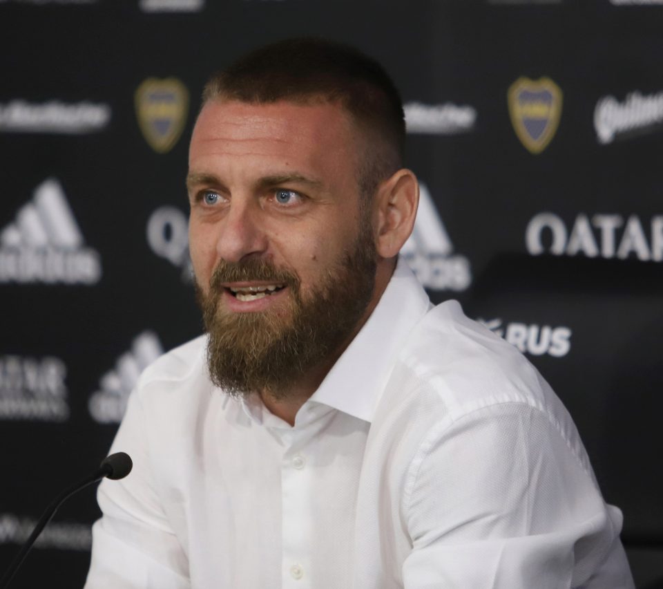 Daniele de Rossi has called time on his career at Boca Juniors