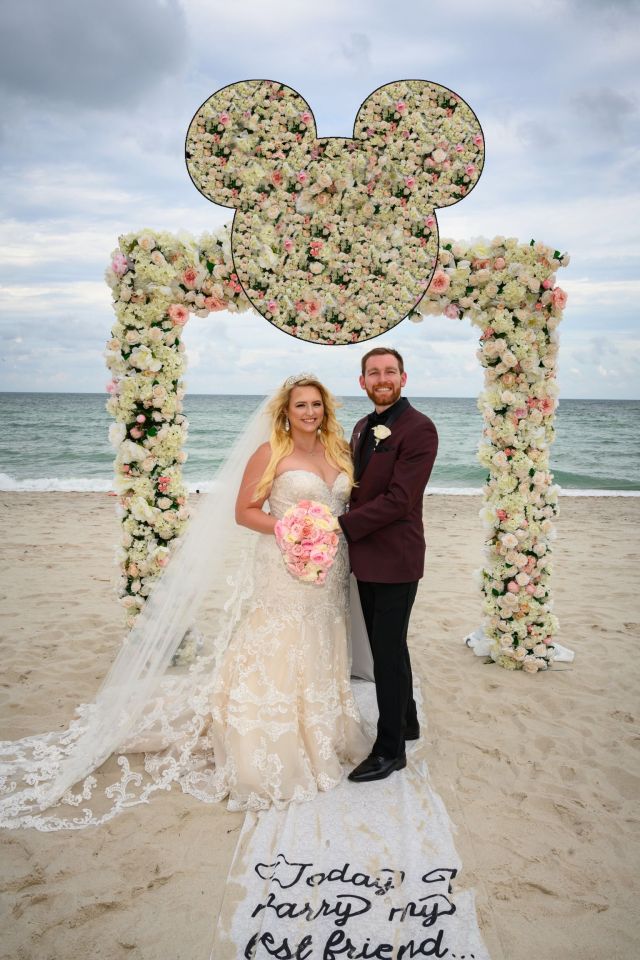  The couple exchanged vows at Sunny Isles Beach, Florida