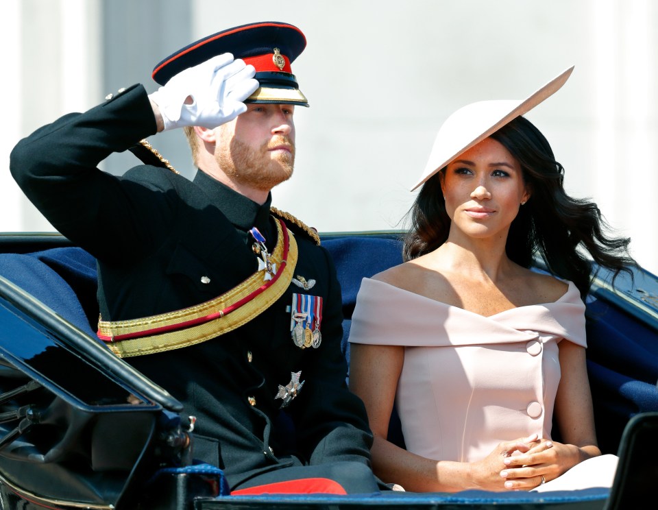  Harry and Meghan are planning to step back from royal duties and spend more time in North America