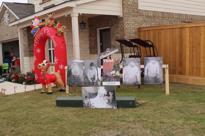  After a neighbourhood Grinch stole this person's Christmas decorations, they came up with a crafty way to get revenge