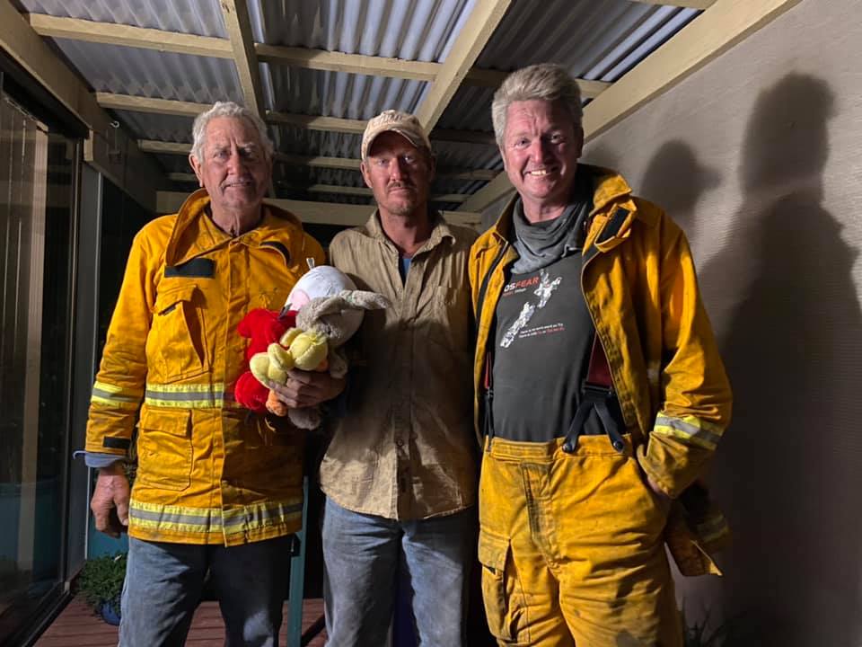  Father-of-two Ben Davis, along with his brother Brenton and dad Peter