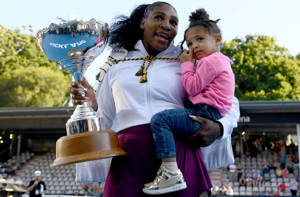  Williams won the Auckland WTA title and celebrated with daughter Olympia