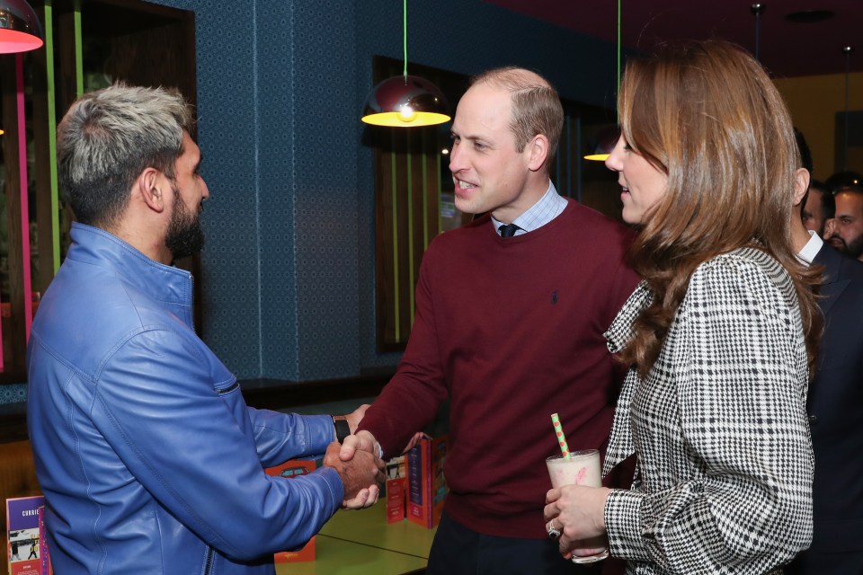  Prince William and Kate Middleton took a moment to chat with Khan