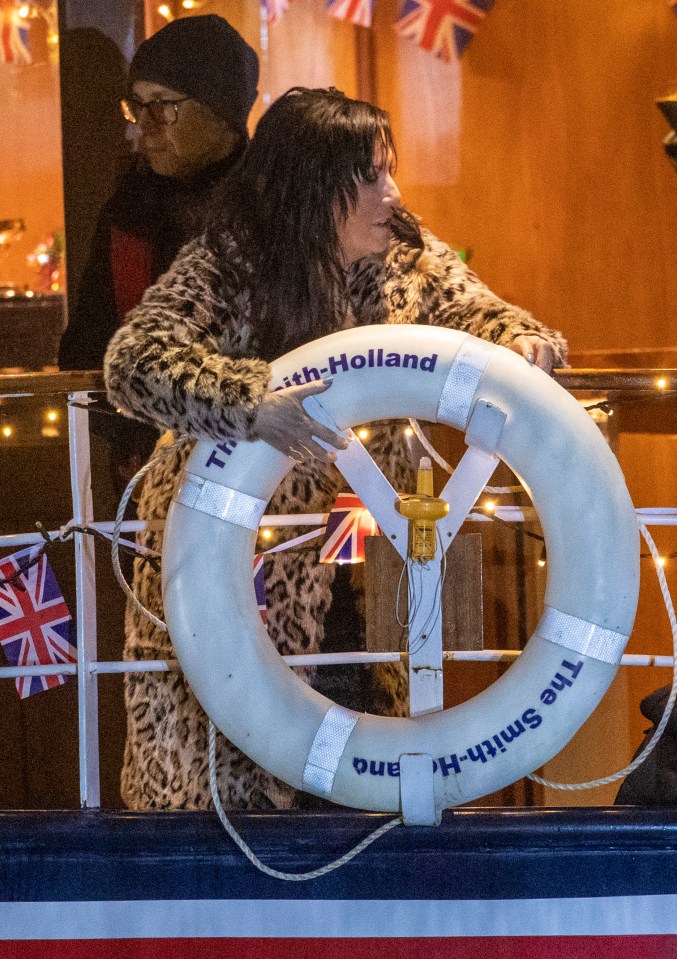  Kat Slater looks to see what's happened during the dramatic scenes