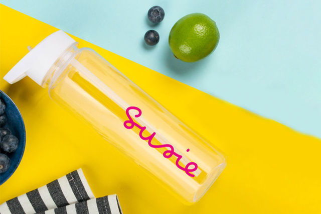  Save £15 on a personalised island-inspired water bottle with Wowcher