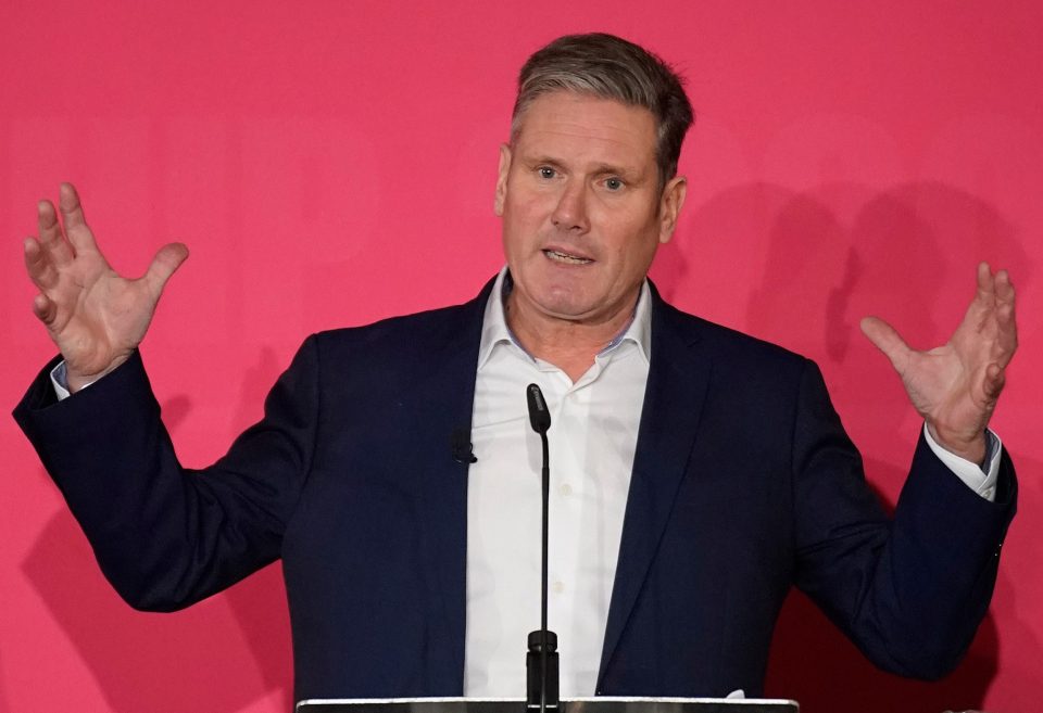 Labour leadership hopeful Sir Keir Starmer angers Brexiteers by pledging to reintroduce free movement