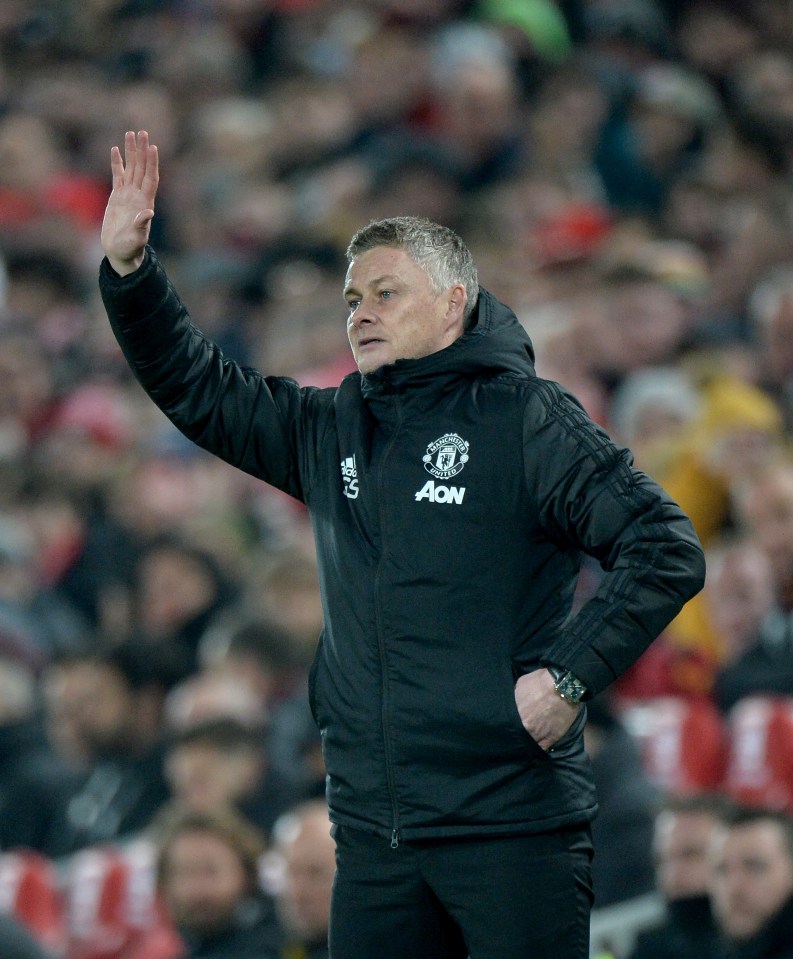  Ole Gunnar Solskjaer maintains that 'the club should be in control' over negotiations for new players