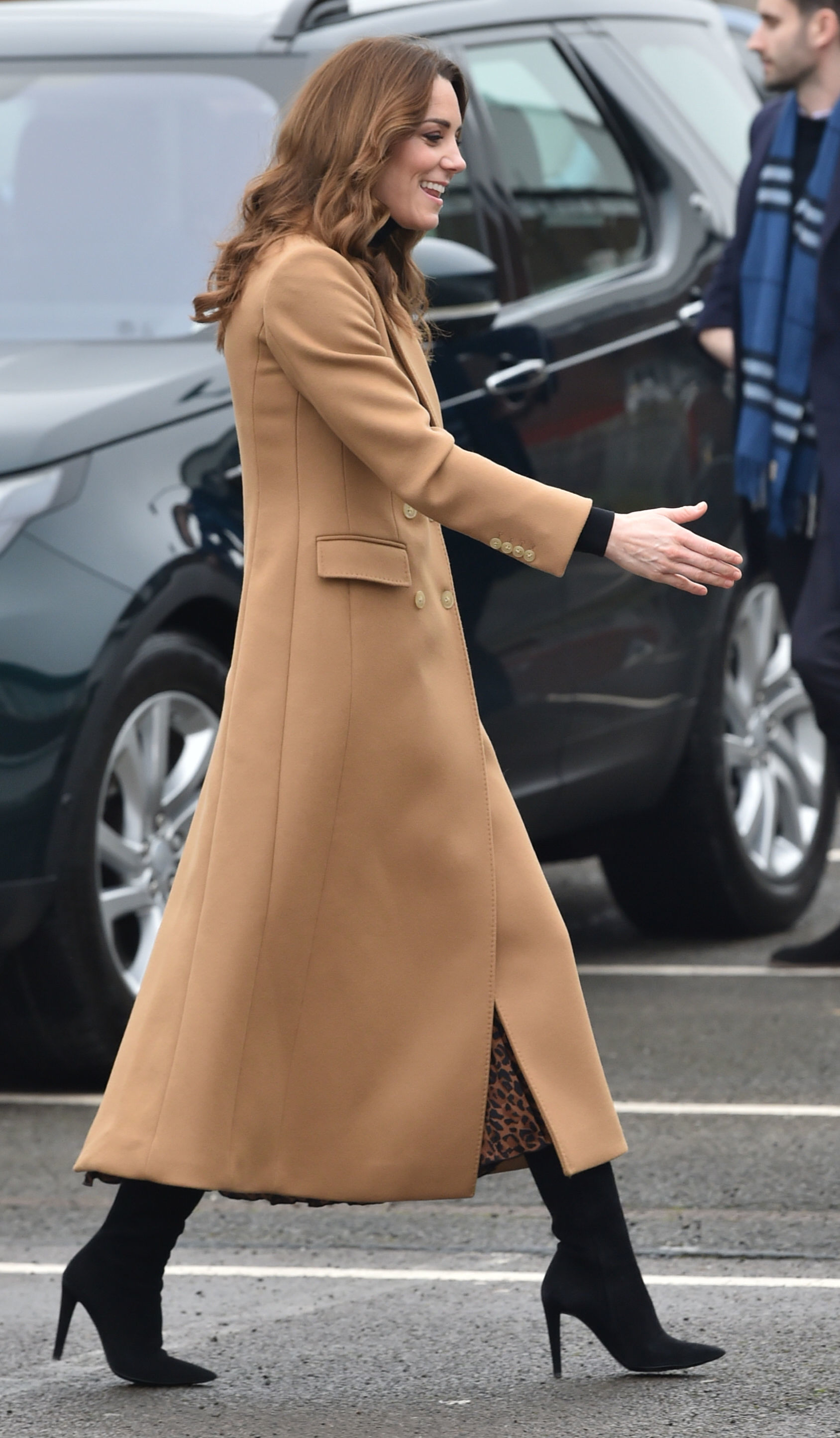 Thrifty Kate could also be seen wearing a bargain £10 skirt from high street store Zara 