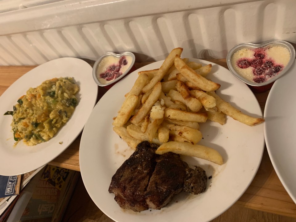 The steak and vegan risotto all cooked up – and there’s the cheesecake for dessert