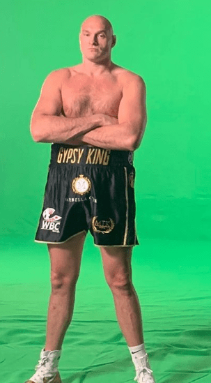  Tyson Fury looked in powerful shape just weeks before his Deontay Wilder rematch