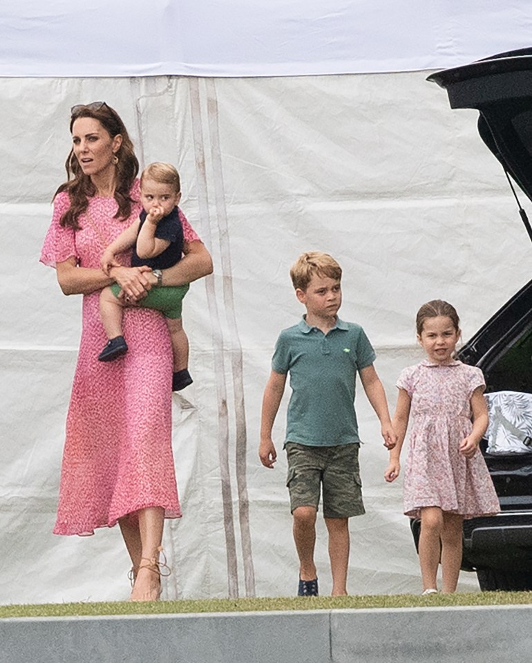 It's said Kate and Wills want their children to experience a country way of life