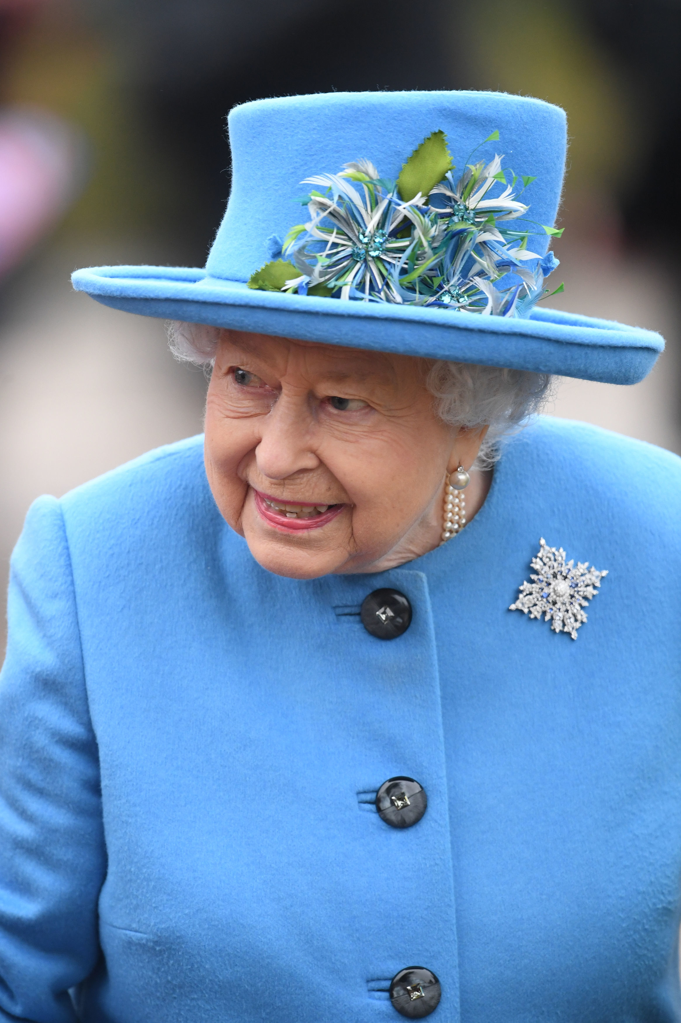 The Queen appeared to show her support for Harry and Meghan as she attended church yesterday by wearing a brooch gifted to her by the people of Canada