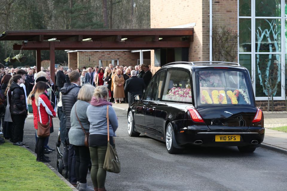  Mourners gathered as Ms Appleton's body was brought through to the service