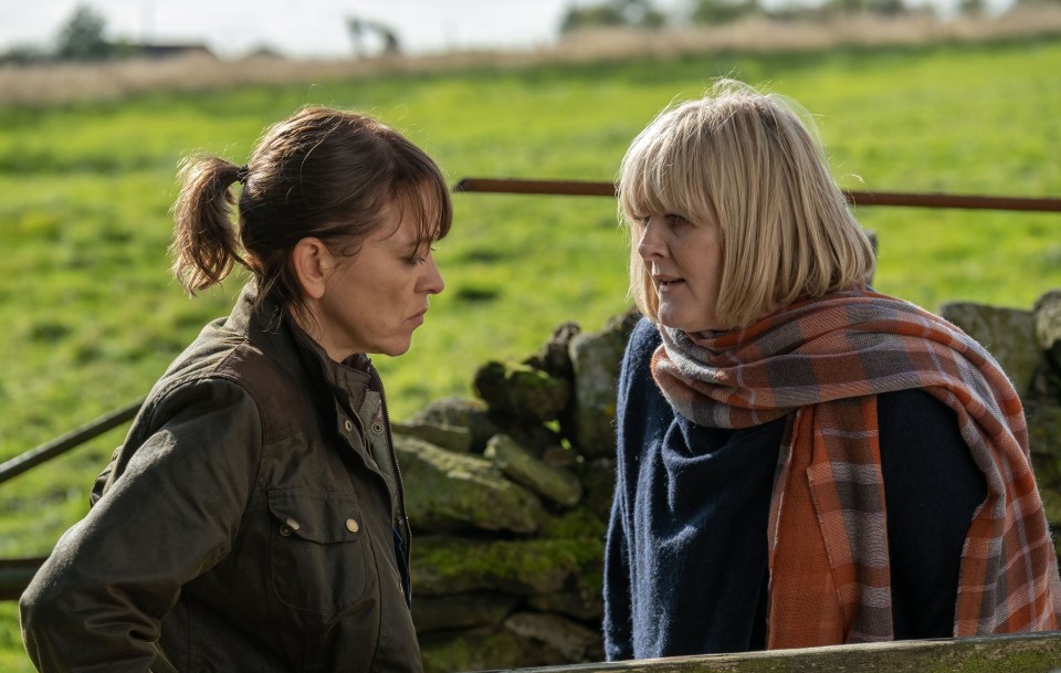  Nicola Walker and Sarah Lancashire return to the cast