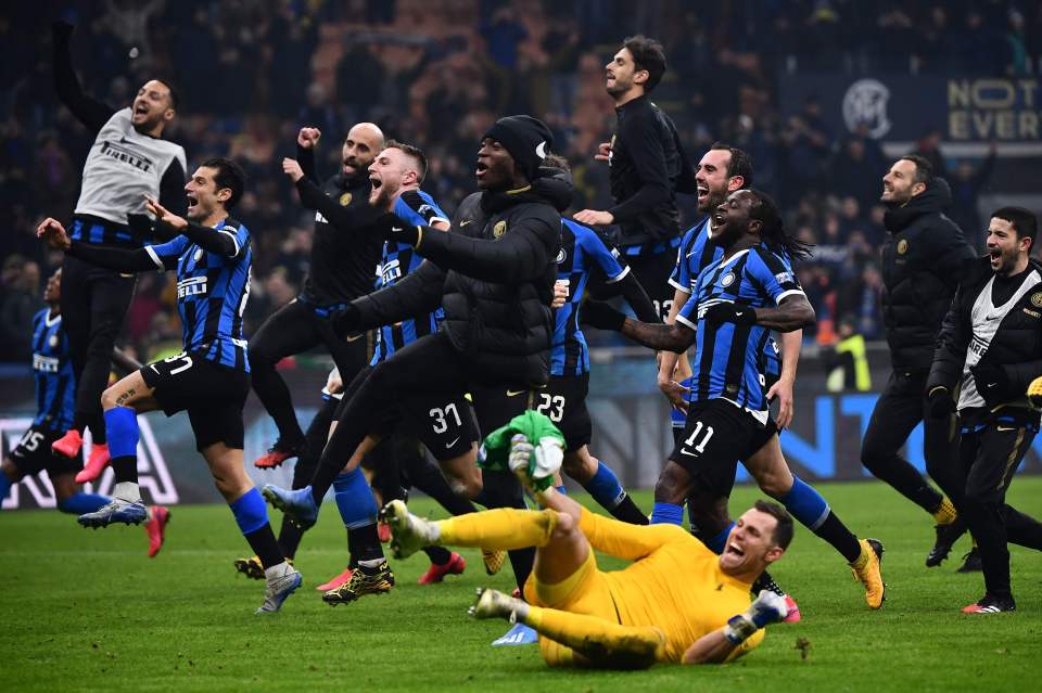  The Nerazzurri celebrated going top in front of their home crowd