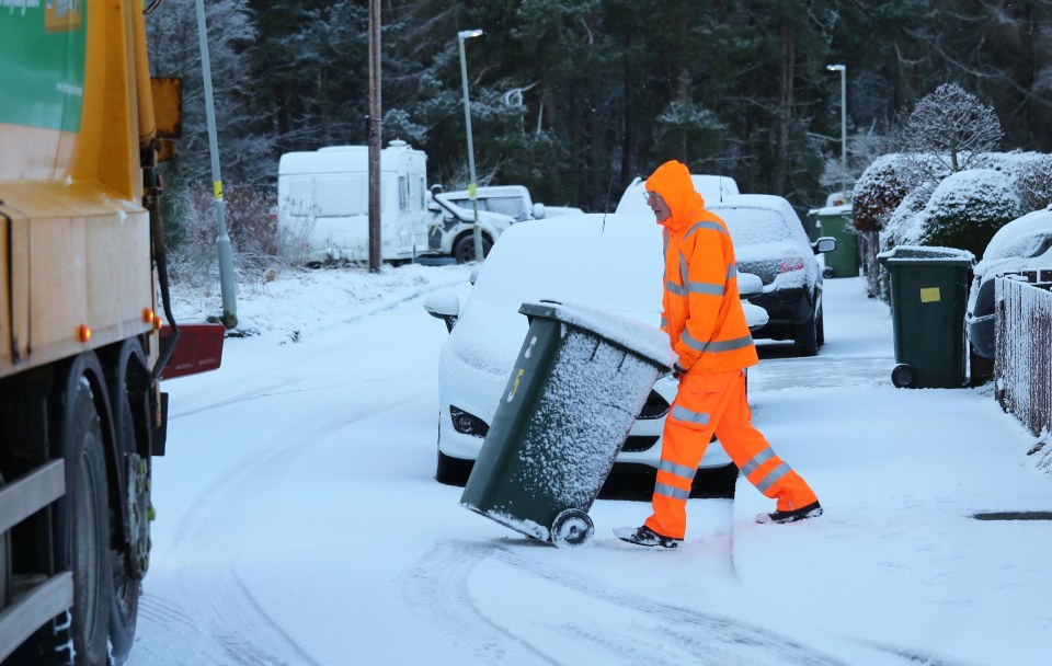  Snow has arrived in Scotland this morning in the aftermath of Storm Ciara