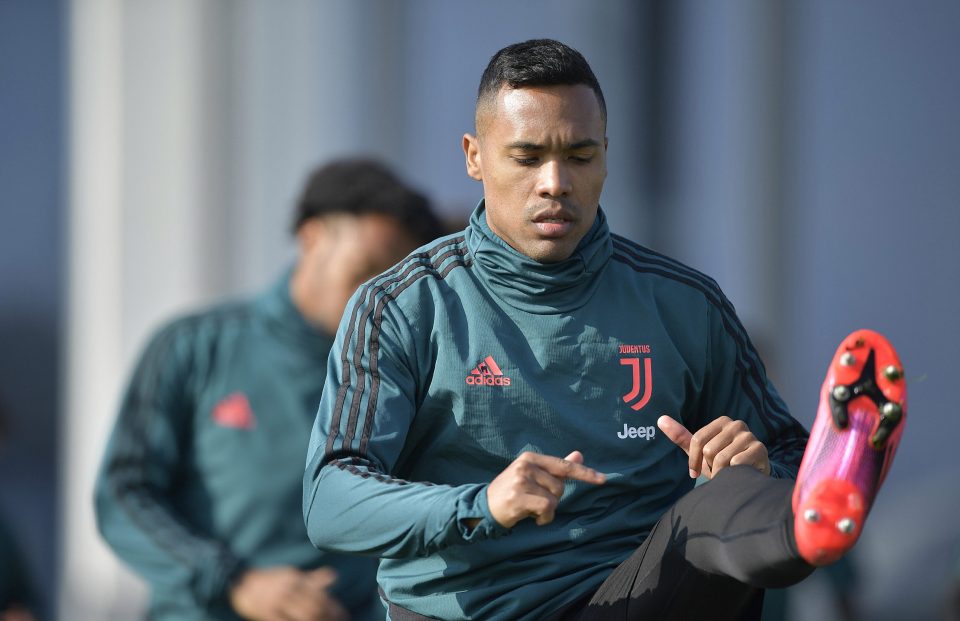  Juventus star Alex Sandro has been watched for years by Chelsea