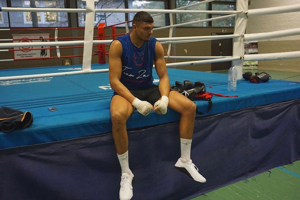  Odiase sent in clips of him in sparring to show how he has a similar style to Tyson Fury