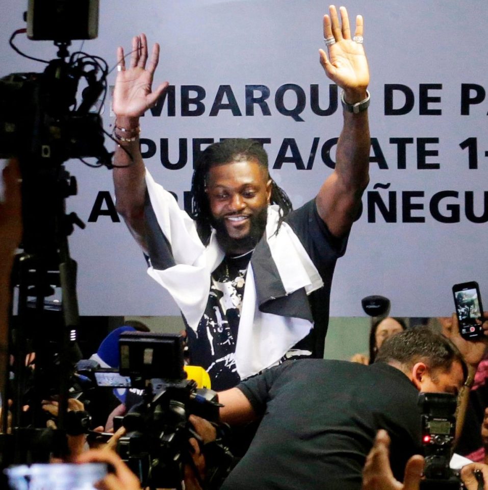  Emmanuel Adebayor has found a new club with Paraguay's Olimpia