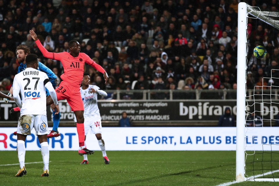  Tanguy Kouassi scored two headers in five minutes to get PSG back into the game