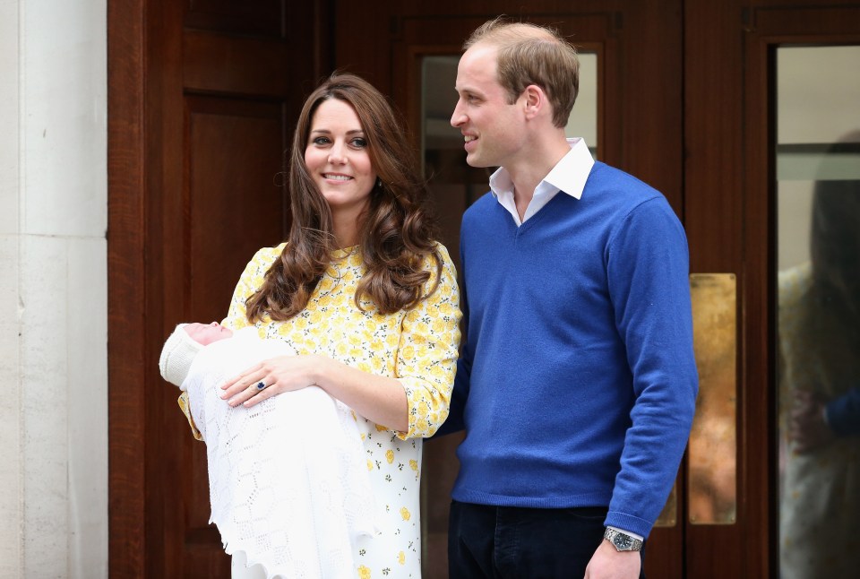 Kate described standing on the Lindo Wing steps with her three children as 'terrifying'