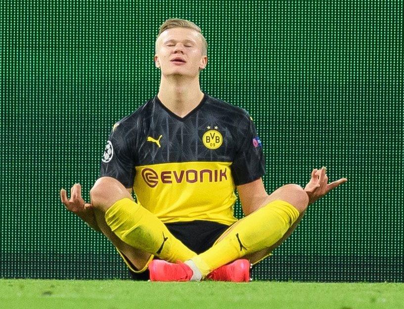  Erling Haaland scored twice as Borussia Dortmund beat PSG 2-1