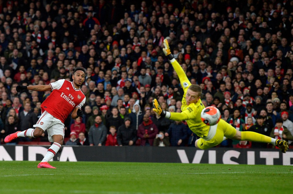  Aubameyang gave Arsenal the lead after the half-hour mark.