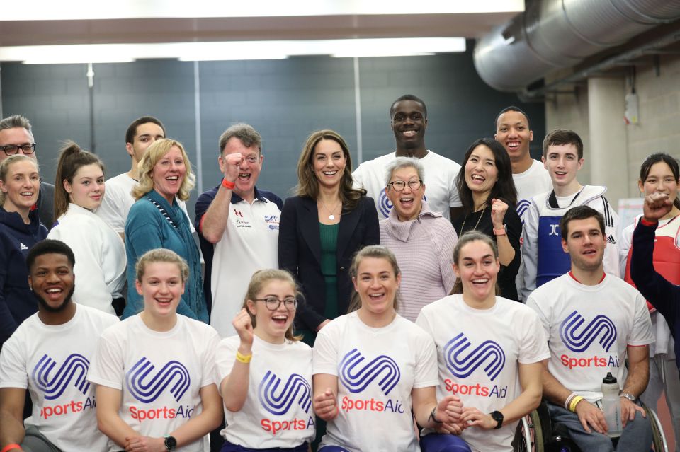  Duchess of Cambridge poses with young athletes