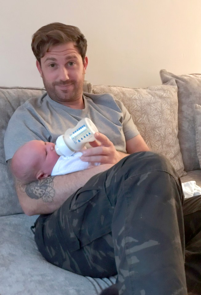 Dad Ross. a carpet fitter, was also sleep deprived after welcoming baby Jesse