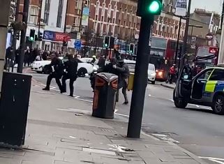  Footage shows the moment police surrounded the suspected terrorist